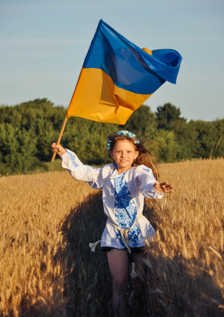 Dziecko z flagą ukraińską