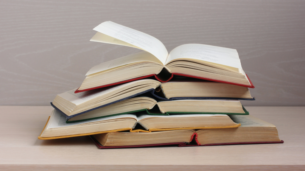 Stos książek