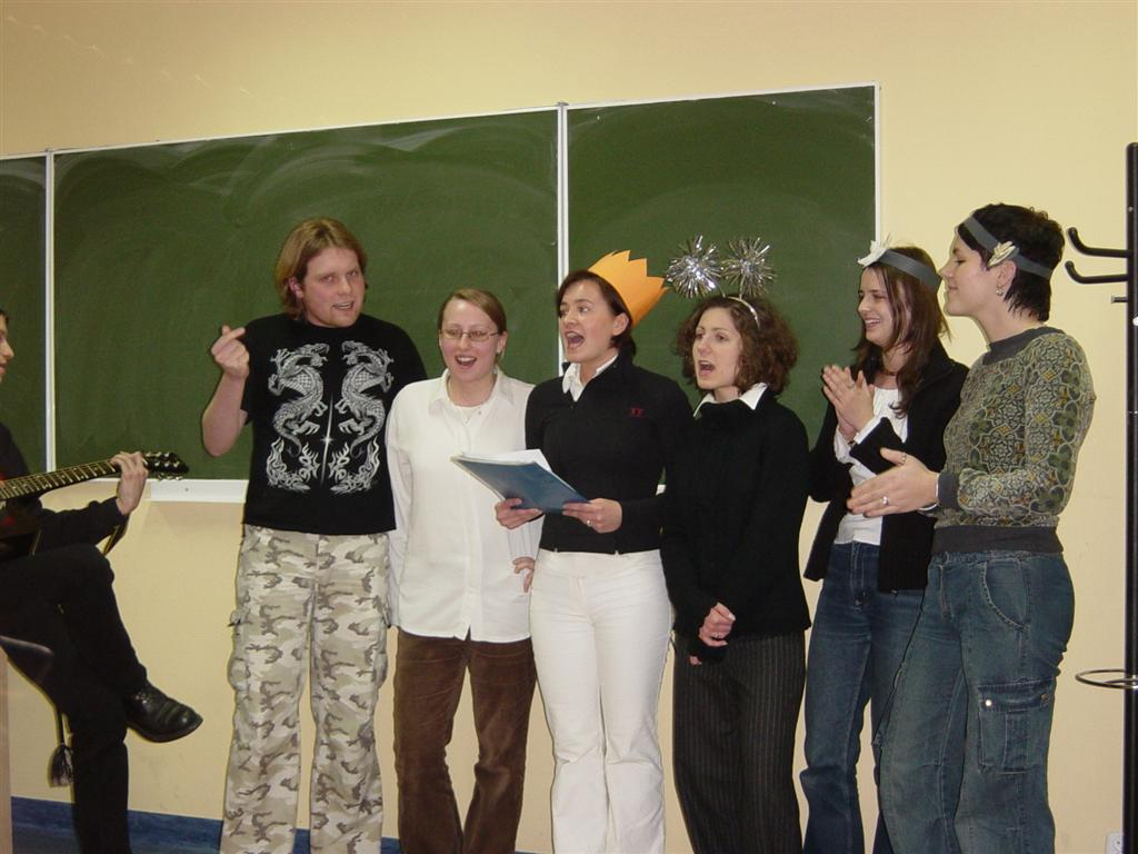 Fragment musicalu „Noc przed Jordanem”, Instytut Filologii Słowiańskiej, 2004 r.